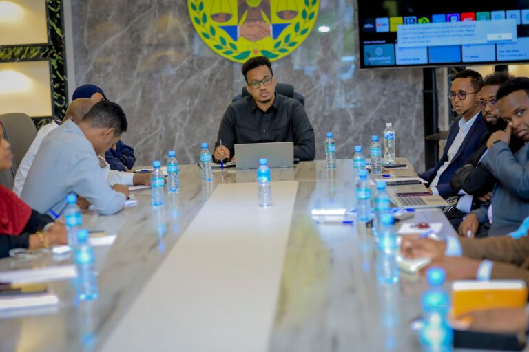 Kulankii aan la yeeshay Madax-qaybeedyada Xarunta iyo Madaarka Cigaal